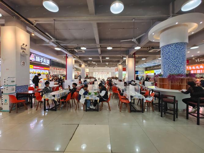 无中介，高校食堂直招！客流大，特色产品优先，别让中介耽误你